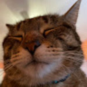 Meet your Posher, Leanna